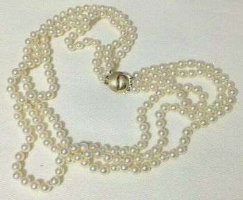 Vintage cultured pearl three strand necklace 14ct gold clasp lovely quality
