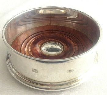 Hallmarked Sterling silver coaster in box London 2000 Millenium