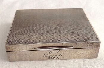 Vintage sterling silver card cigarette or trinket box hallmarked Birmingham 1961