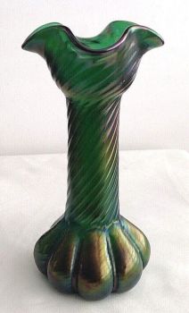 Antique Art Nouveau arts & crafts iridescent Krakik glass vase C1905