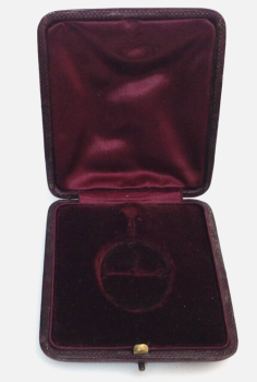 Antique Brooch Pendant Locket necklace Display Box velvet leather silk