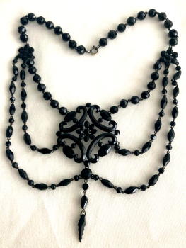 Antique Edwardian French Jet bead necklace