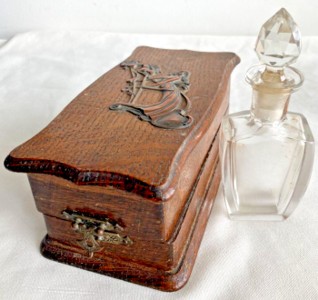 Antique Art Nouveau perfume box with crystal glass bottle