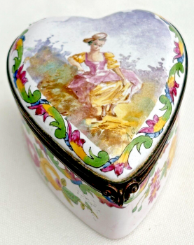 Antique 19th Century enamelled enamel heart trinket box Sceaux French