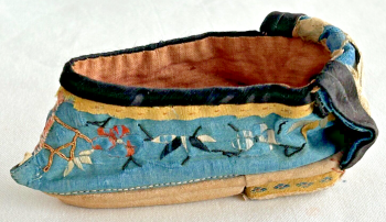 Antique Chinese Lotus Bound Foot feet Shoe Embroidered tiny Silk slipper