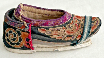 Antique Chinese embroidered embroidery Lotus Bound Foot Feet Shoe & Heel outer
