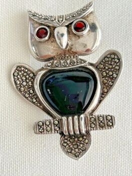 Vintage sterling silver Onyx marcasite brooch pin Owl Garnet eyes 925