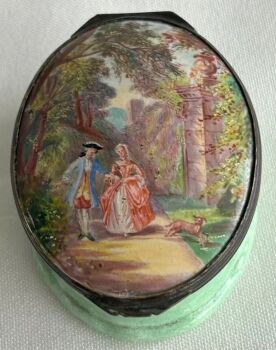Antique French Samson Paris enamel patch box Victorian Georgian couple in dress