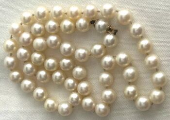 Vintage cultured freshwater pearl necklace 9ct gold clasp