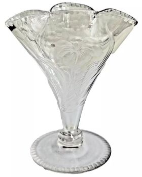 Stourbridge Stevens & Williams cut glass fan Art Nouveau bud vase C1900