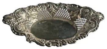 A Antique Edwardian sterling silver bon bon dish C1899 Chester Pierced Work