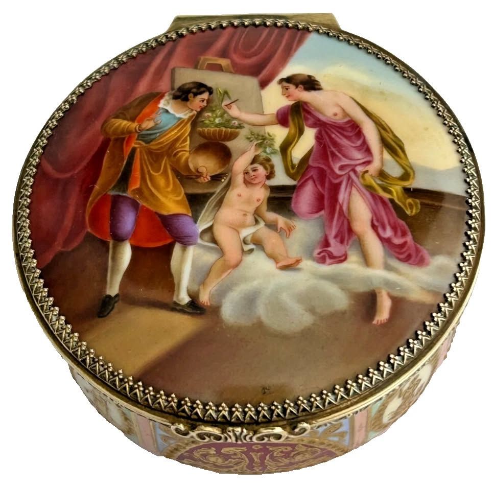 Novelties Miniatures & Object d'art