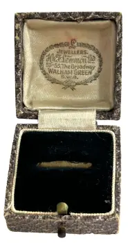 Antique jewellery display ring box H & F Lemmon Ltd London Walham Green