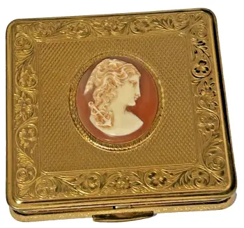 Vintage Cameo Kigu Powder Compact C1950s