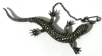 Vintage Sterling Silver Marcasite lizard Brooch Pin