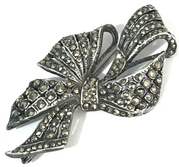 Vintage Marcasite Sterling Silver Scrolling Bow Brooch Pin