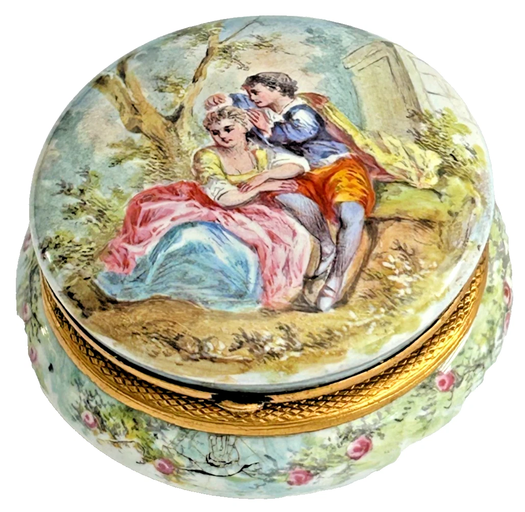 Antique French enamel enamelled silver gilt mounts patch trinket box compac