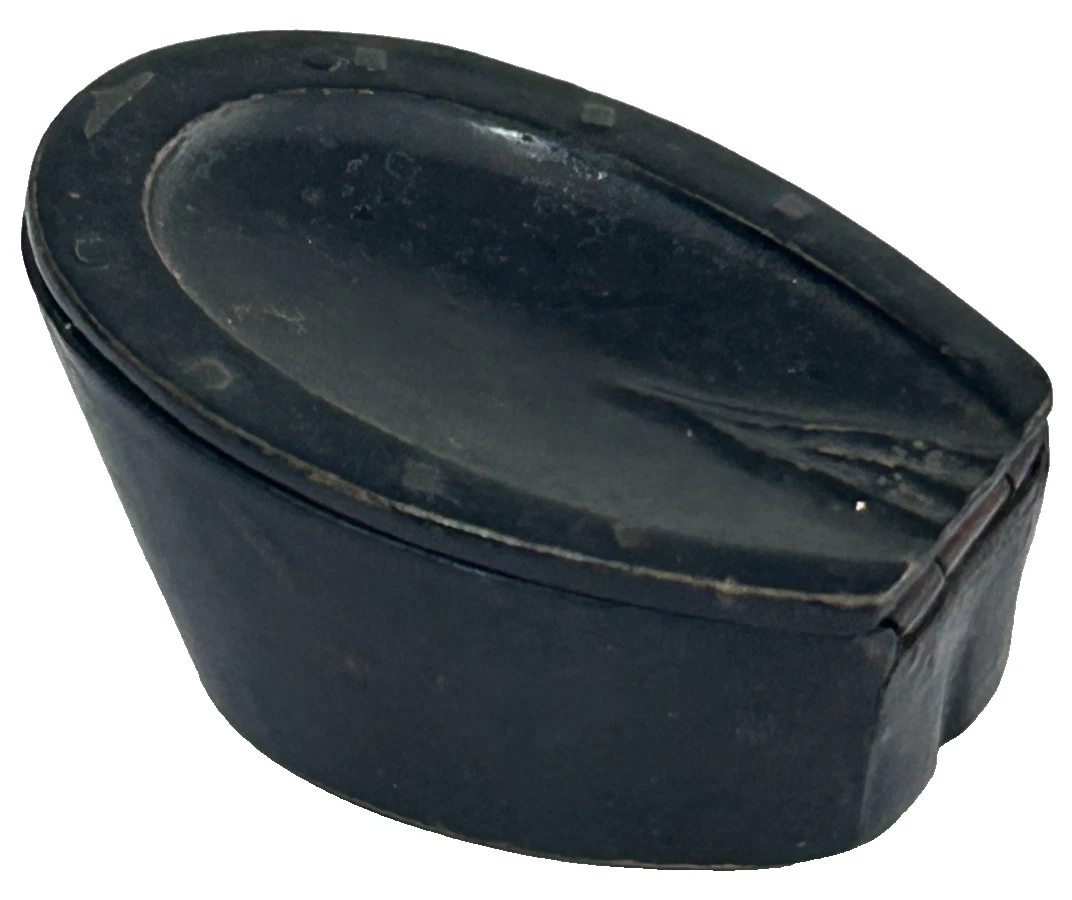 Antique Papier mache novelty snuff box Horse Hoof