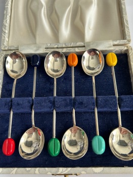 Vintage Retro hallmarked sterling silver coffee bean Bakelite spoons boxed
