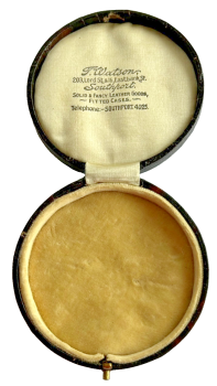 Antique Victorian bracelet necklace pendent or brooch display jewellery box