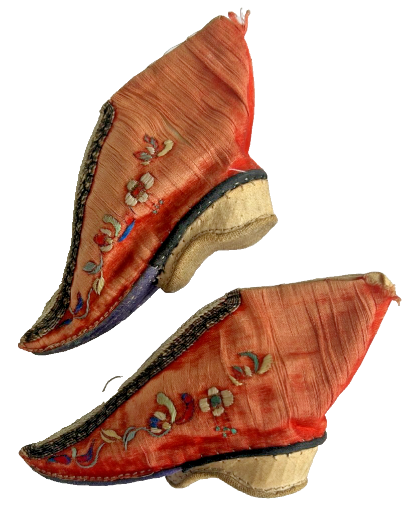 A Antique tiny embroidered Chinese slippers shoes Lotus Flowers bound feet 