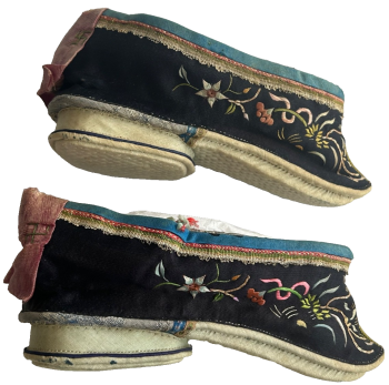 A Antique pair of Qing dynasty bound foot feet lotus silk embroidered shoes slippers