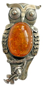 A Baltic Amber brooch pin Owl 925 Czech Vintage sterling silver