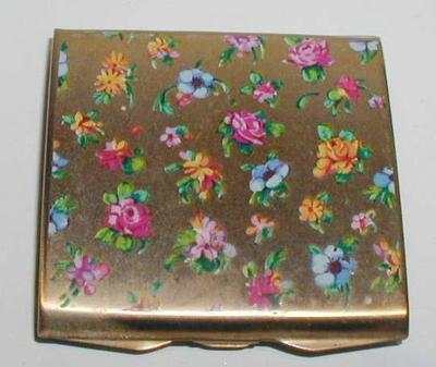 Vintage Blossoms Stratton Powder Compact 