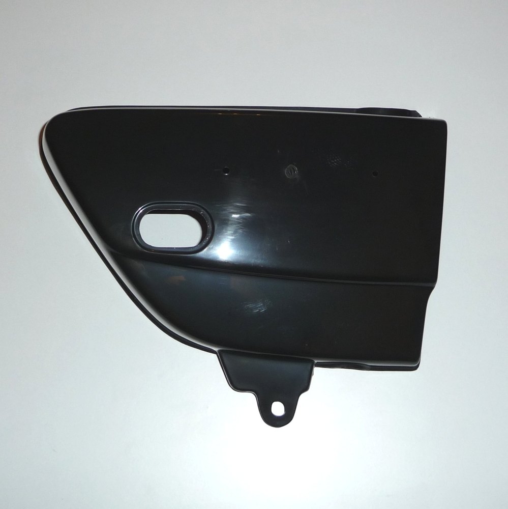 COVER, FRAME, RIGHT HAND - GT550, GT380 - NO LONGER AVAILABLE