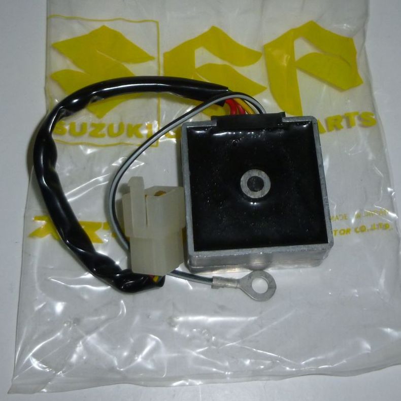 REGULATOR RECTIFIER - GT250 X7