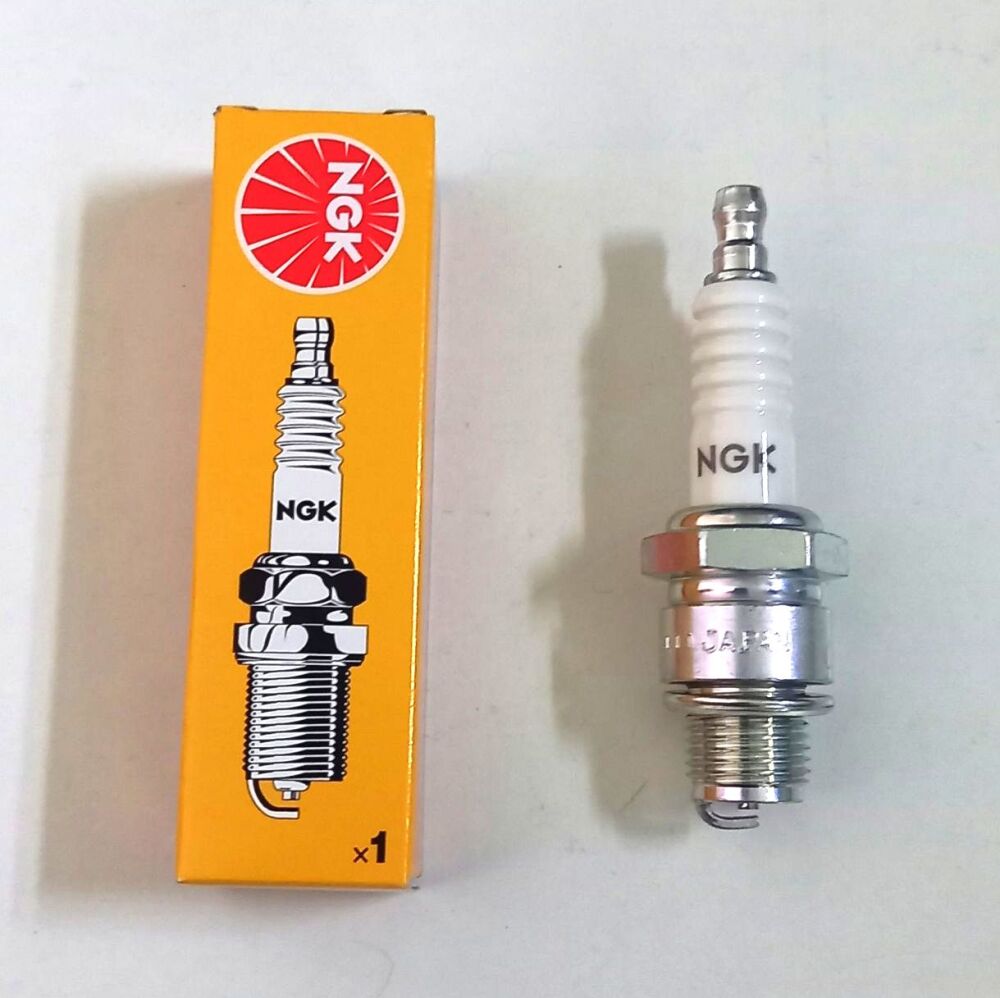 SPARK PLUG, B8HS - GP125, GP100, GT250 (A/B/C), GT125, T500