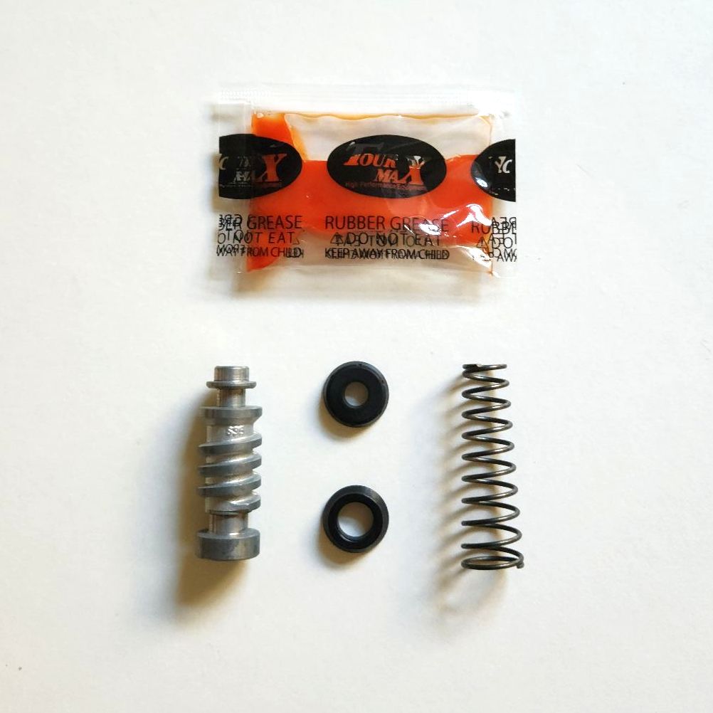 MASTER CYLINDER REPAIR KIT, REAR - GSX-R1100, GSX-R750, RG500 (PATTERN)