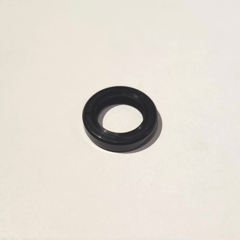 SEAL, OIL, KICK START SHAFT - GT250 X7, RG250, RGV250 (PATTERN)