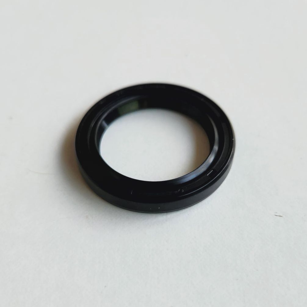 SEAL, OIL, CLUTCH COVER - GT750 (PATTERN)