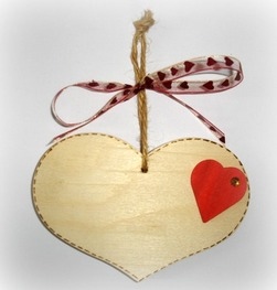 Personalised Valentine's wooden heart plaque 2