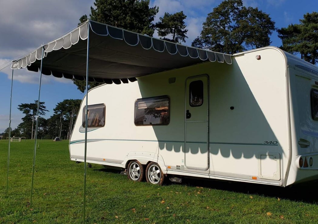 OLPRO Retro Caravan Shade Canopy - Charcoal
