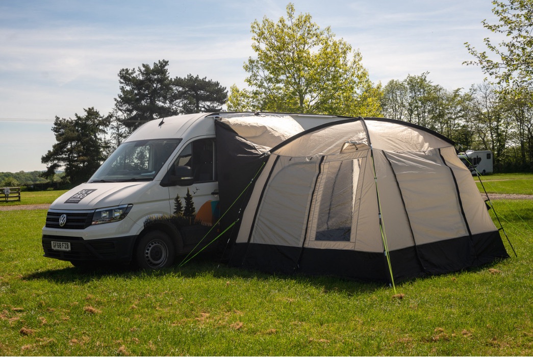 OLPRO Cubo Tall Tunnel Motorhome Awning - Fibreglass Poles