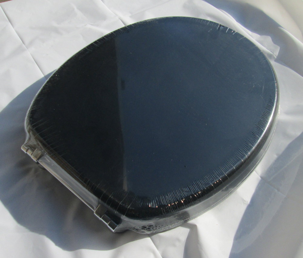 Black Moulded wood Toilet seat with Chrome finish hinge