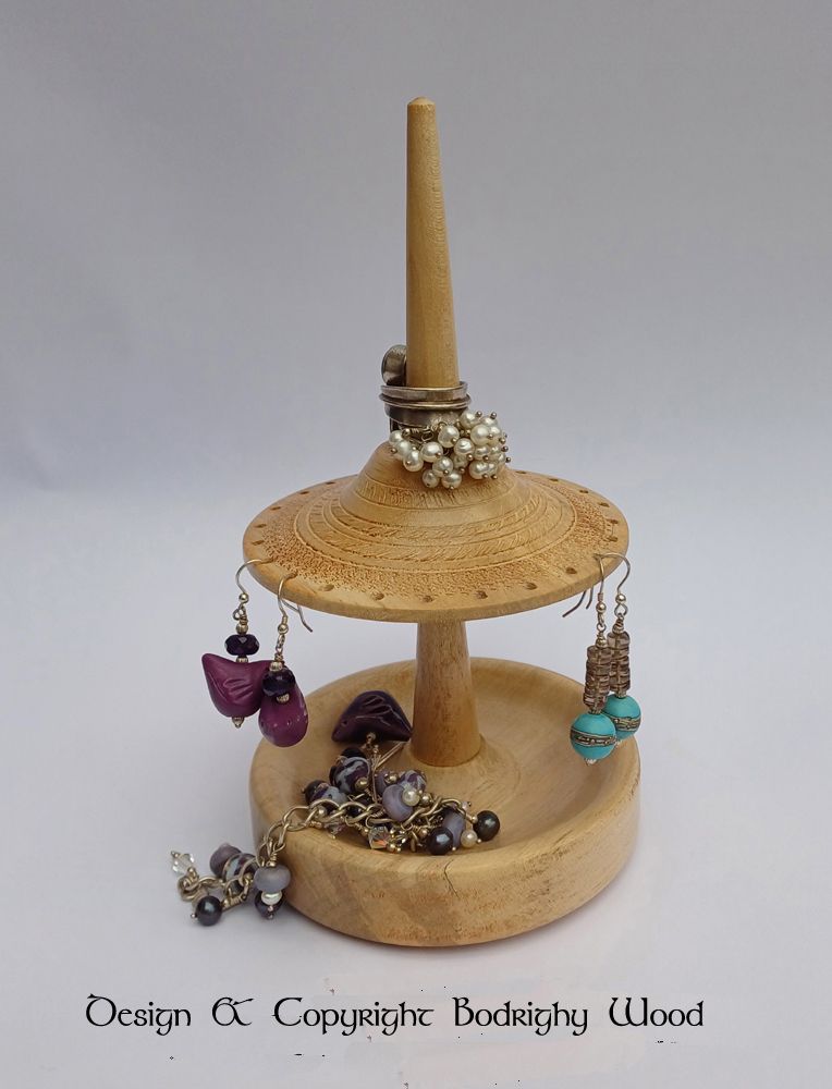 Ear Ring Stand