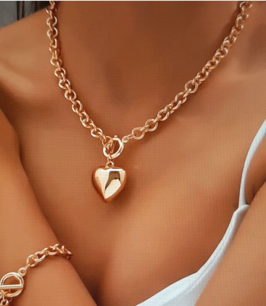 Love Heart Necklace Beautiful Gold Chain