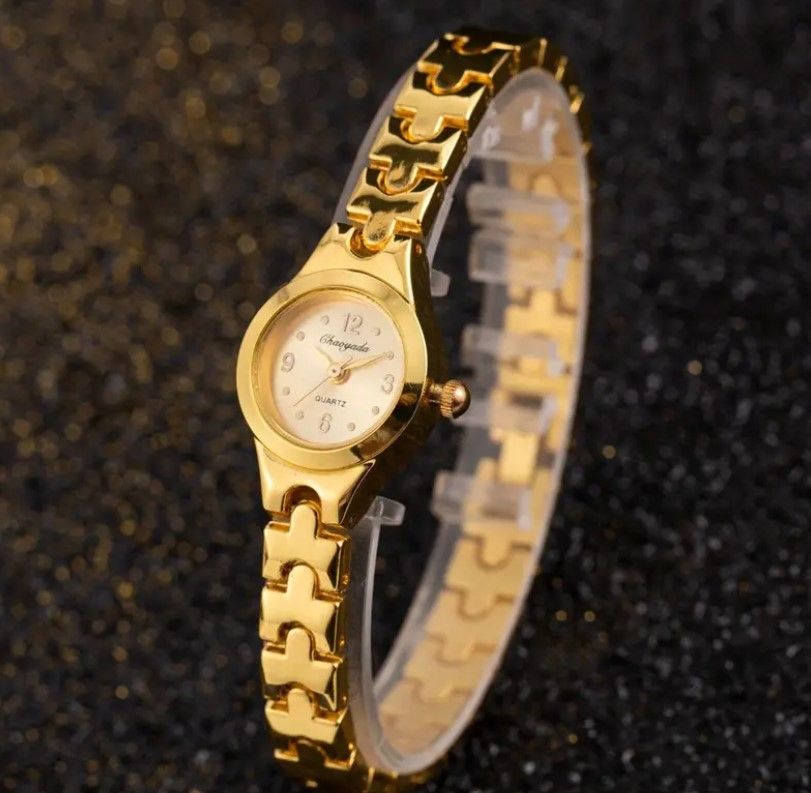 Lovely Gold Watch Design 5