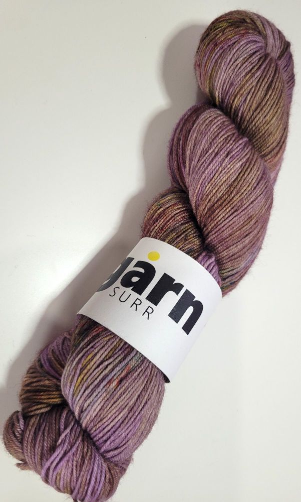 Garnsurr Hand-dyed sock yarn