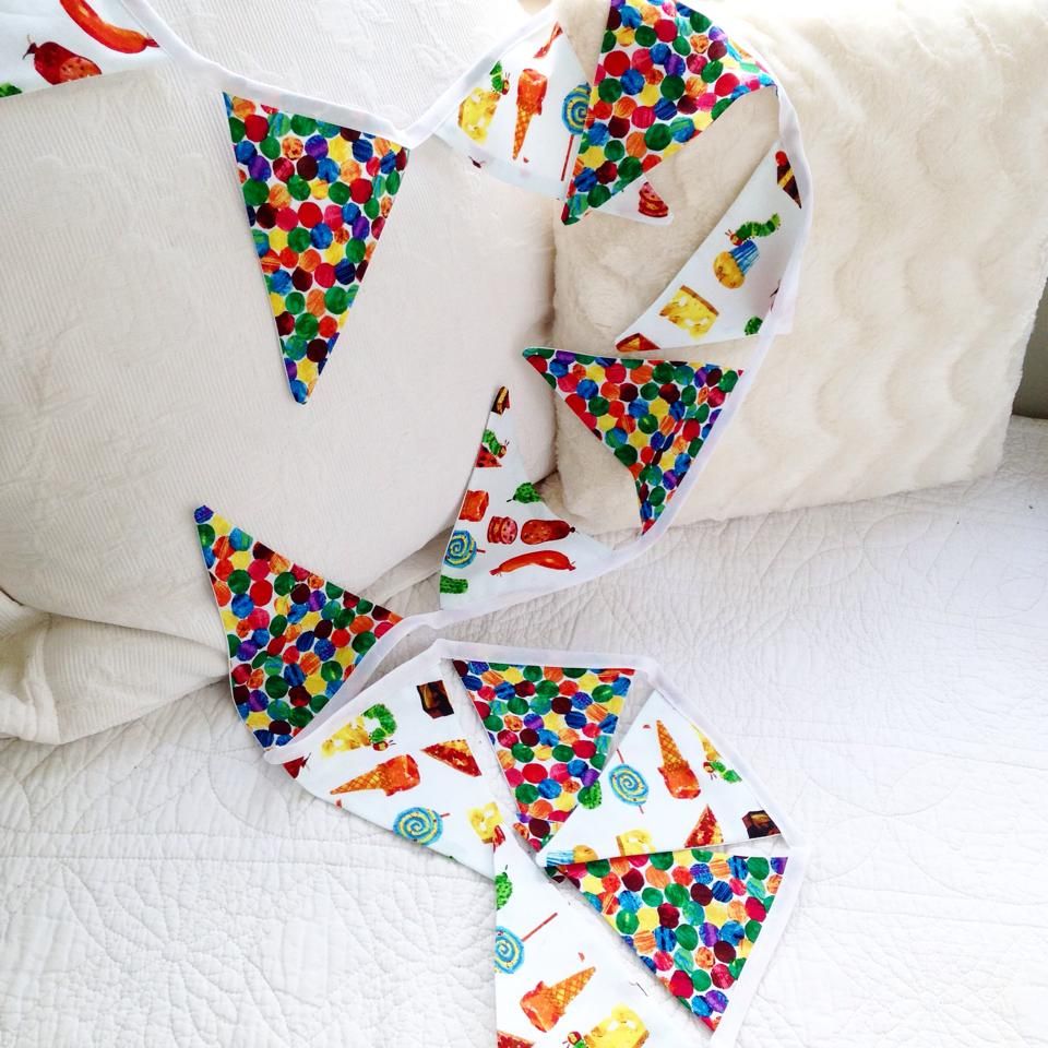 The very hungry caterpillar 2m bunting