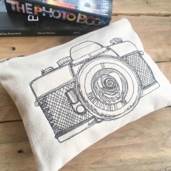  Embroidered camera zip bag document pouch