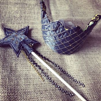 Magic wand and crown with Diamonte black 