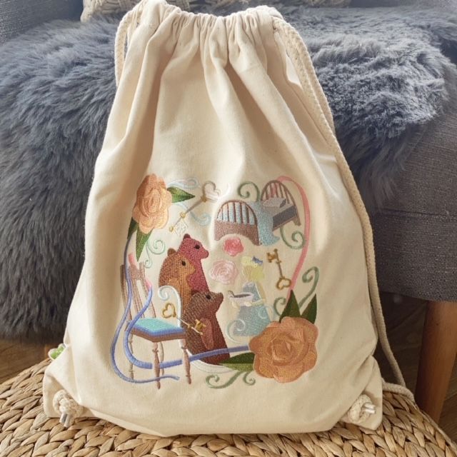 Fully embroidered personalised Goldilocks drawstring book kit bag