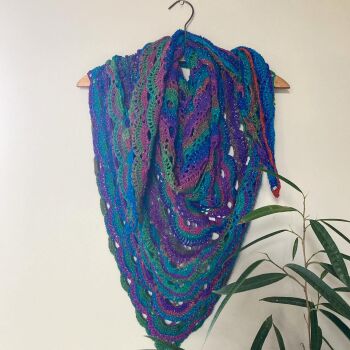 Crochet shawl/scarf  Jewel twinkle/Helen