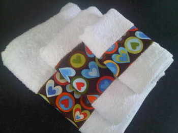 Retro Robert Kaufman brown hearts new baby towel gift set