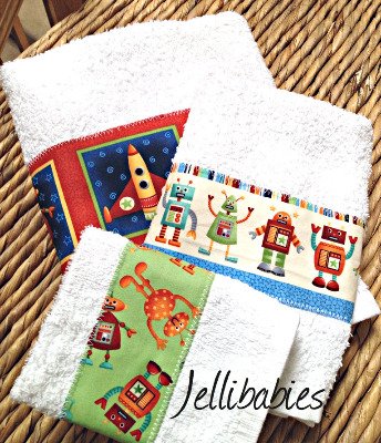 Rockets Spaceships And Aliens New baby towel gift set