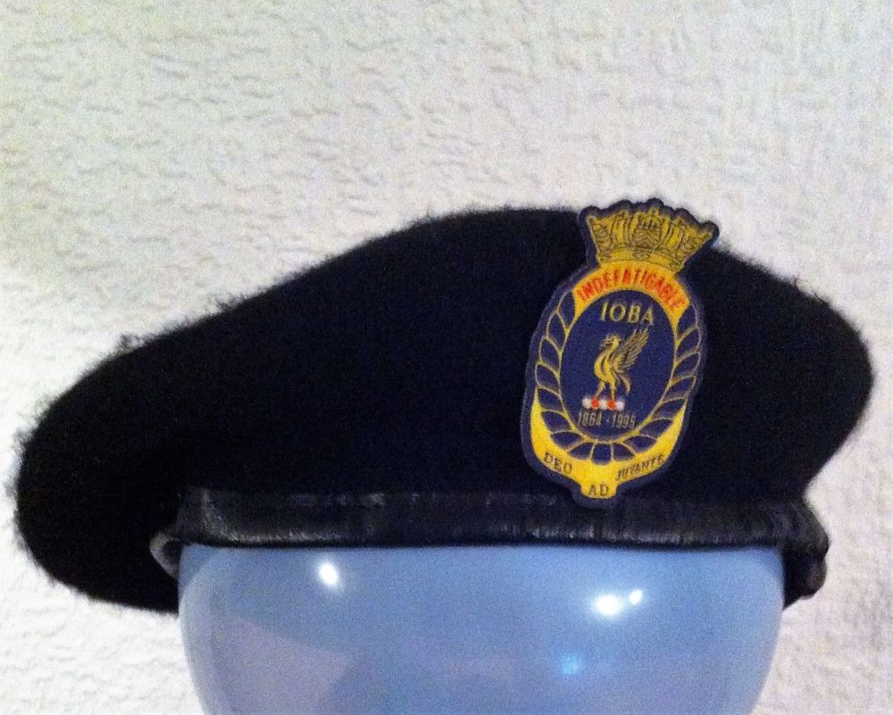 Beret black with IOBA cloth badge collected